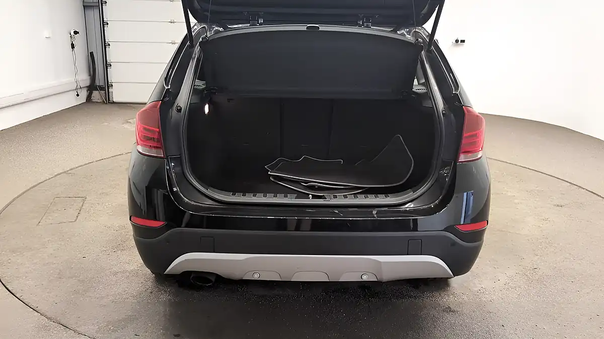 Used 2013 BMW X1 Xline Black - Interior and Exterior details 11