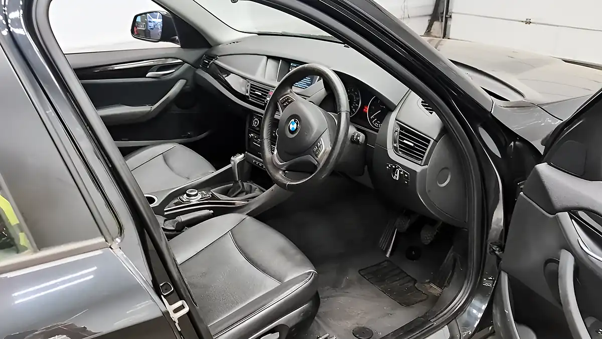 Used 2013 BMW X1 Xline Black - Interior and Exterior details 8