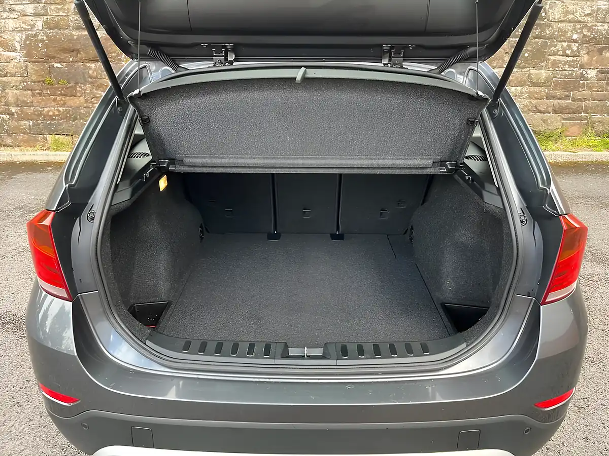 Used 2013 BMW X1 Xline Grey - Interior and Exterior details 15