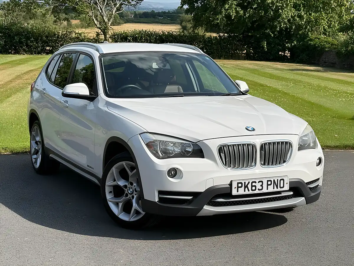 Used 2013 BMW X1 Xline White - Front View