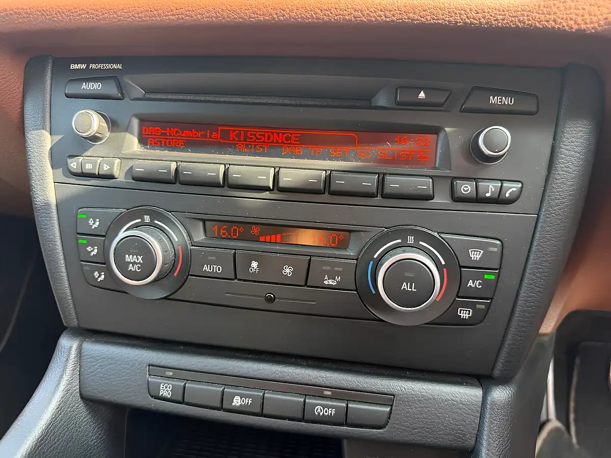 Used 2013 BMW X1 Xline White - Interior and Exterior details 11