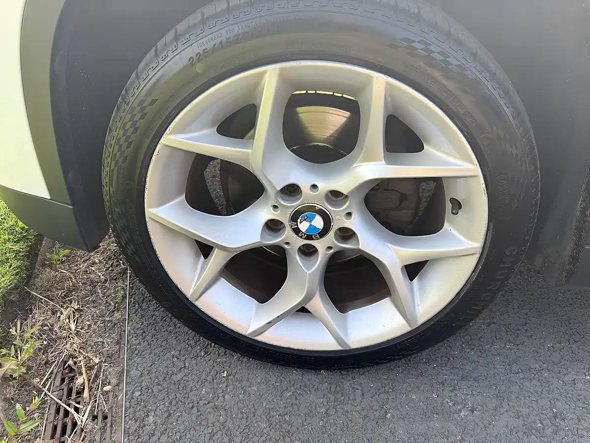 Used 2013 BMW X1 Xline White - Interior and Exterior details 18