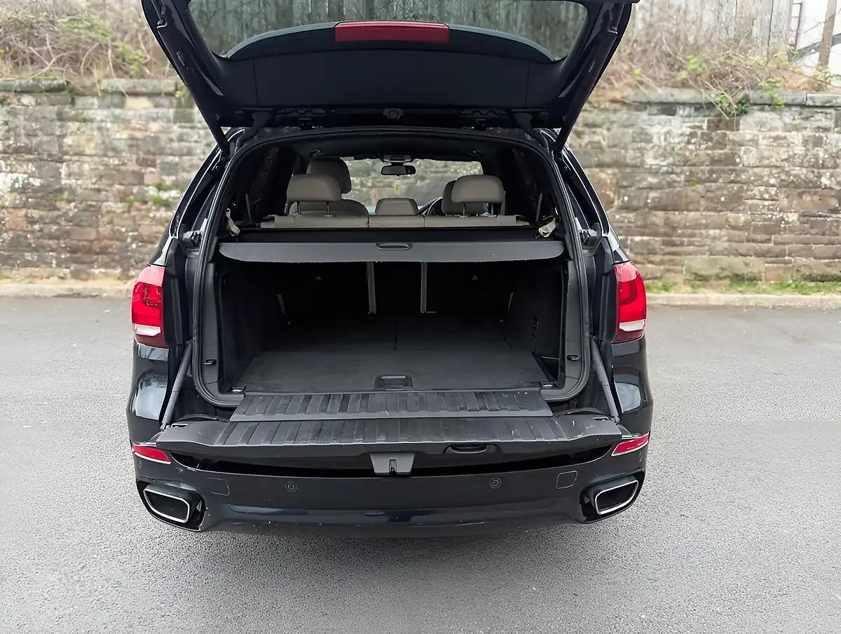 Used 2013 BMW X5 M Sport Black - Interior and Exterior details 8