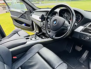Used 2013 BMW X5 M Sport White - Interior and Exterior details 13