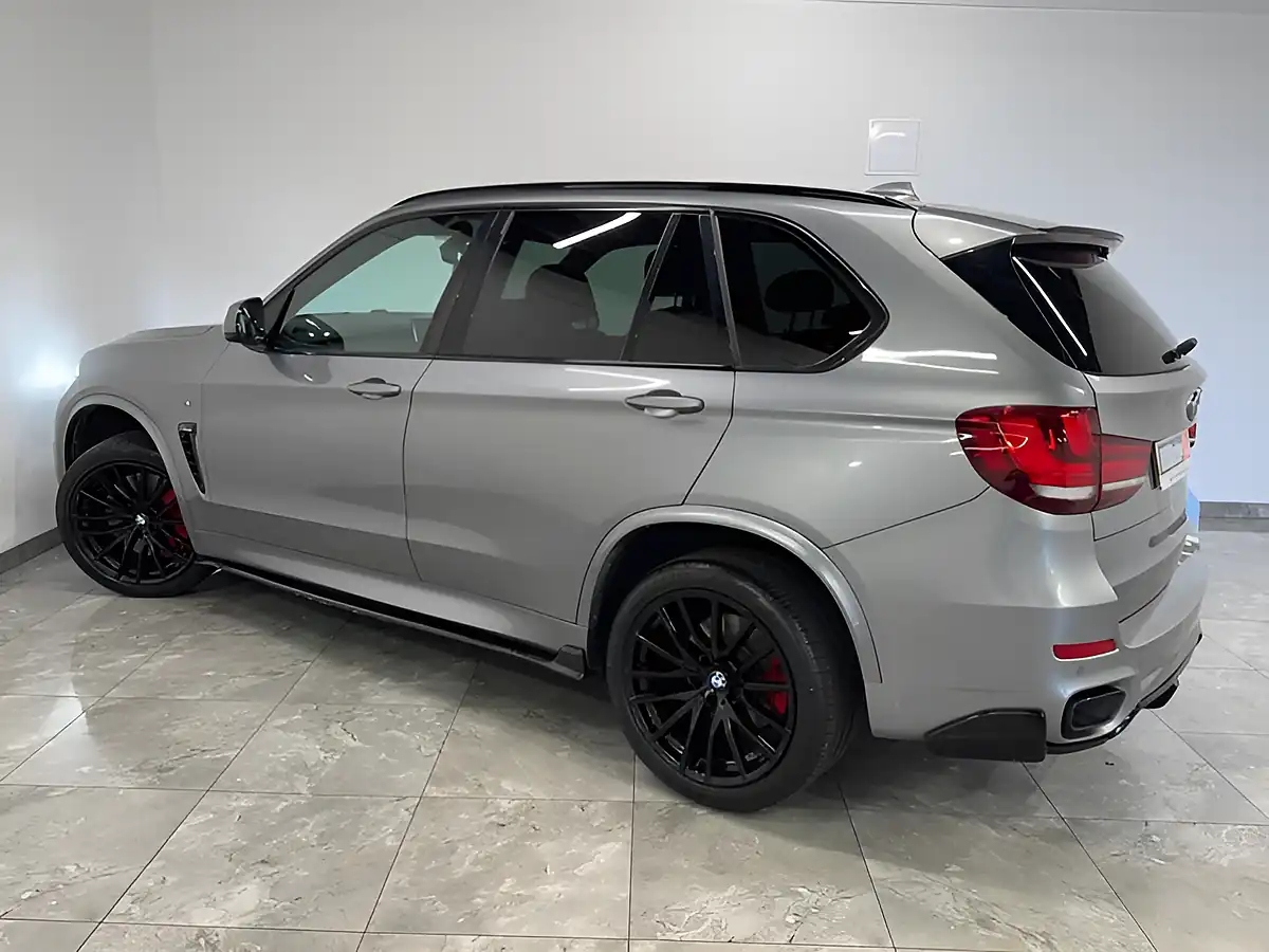 Used 2013 BMW X5 Xdrive Grey - Interior and Exterior details 5