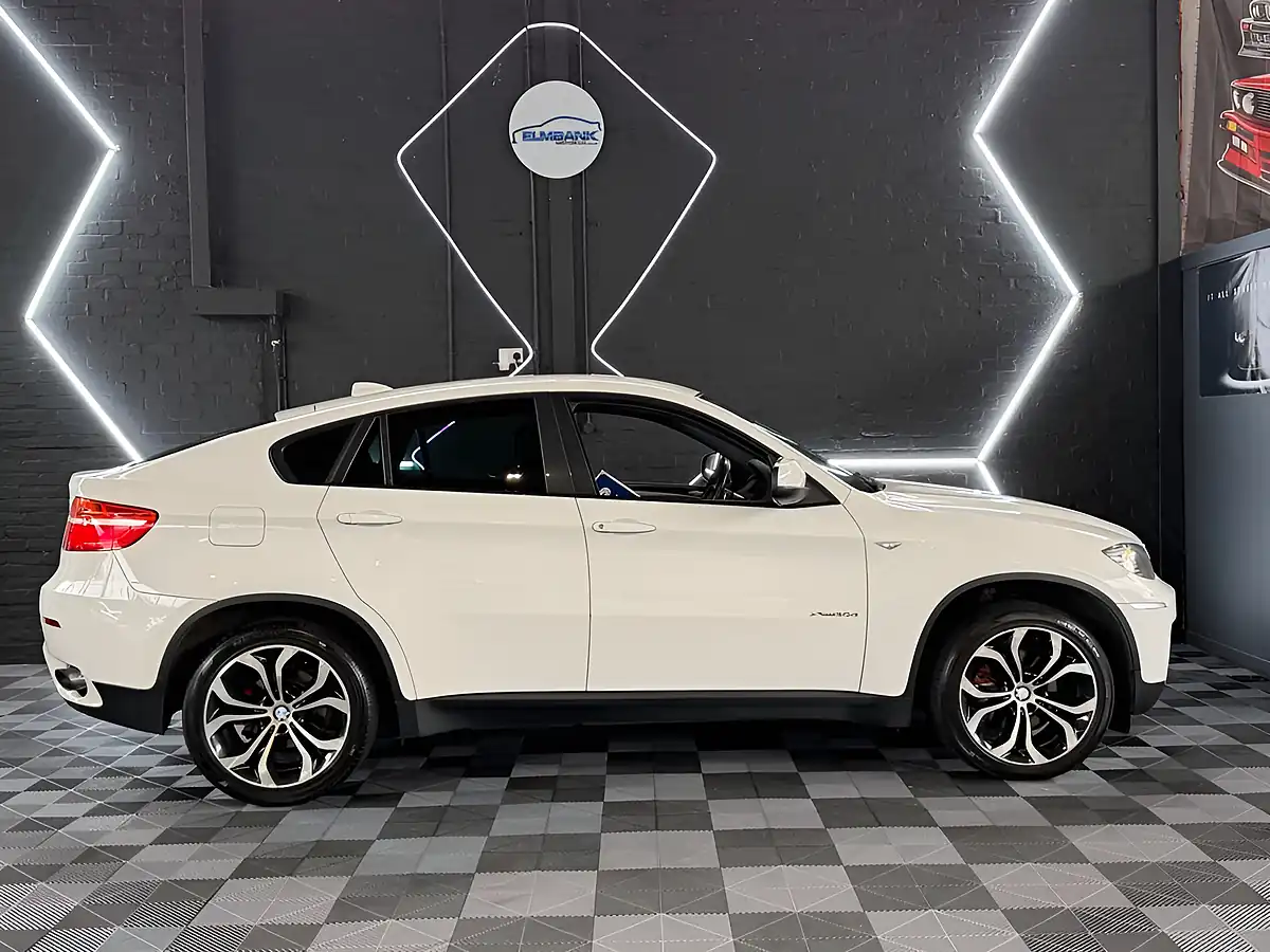 Used 2013 BMW X6 Alpine White - Interior and Exterior details 12