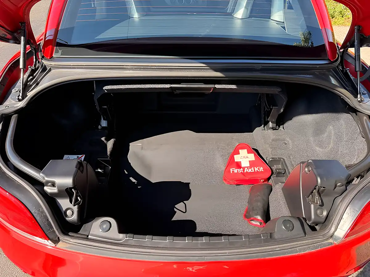 Used 2013 BMW Z4 M Sport Melbourne Red - Interior and Exterior details 19