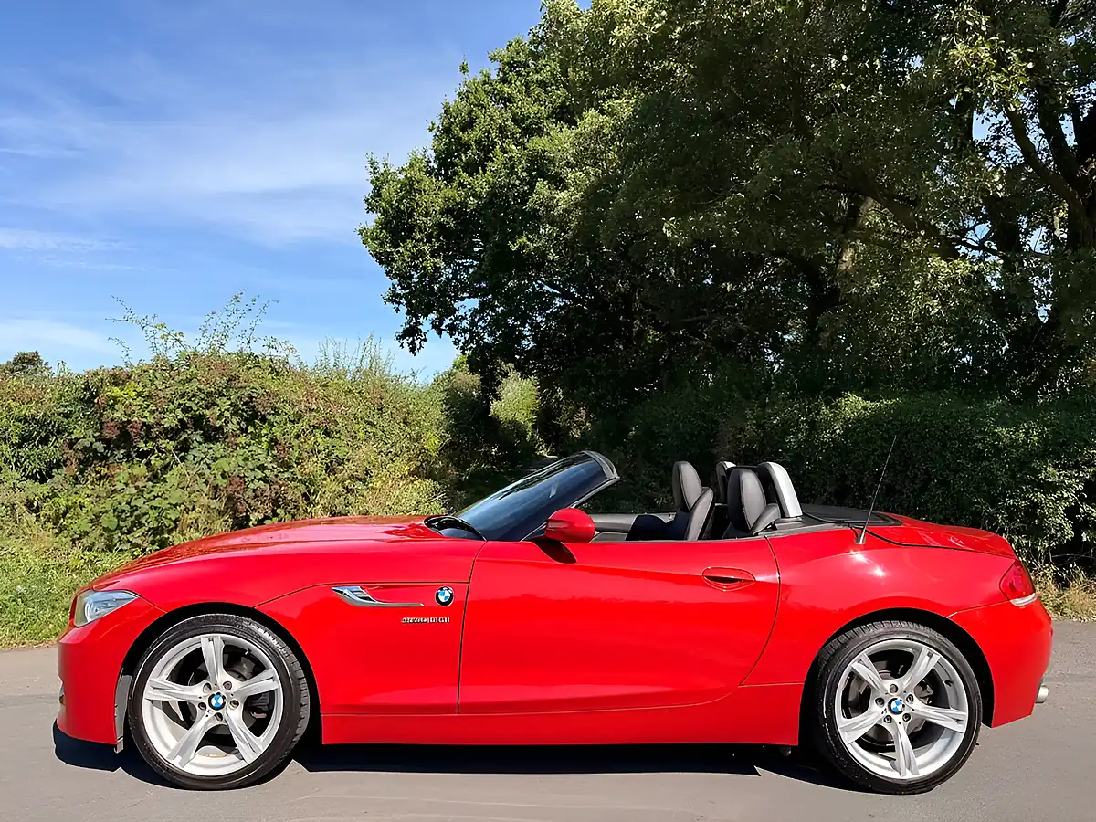 Used 2013 BMW Z4 M Sport Melbourne Red - Interior and Exterior details 9