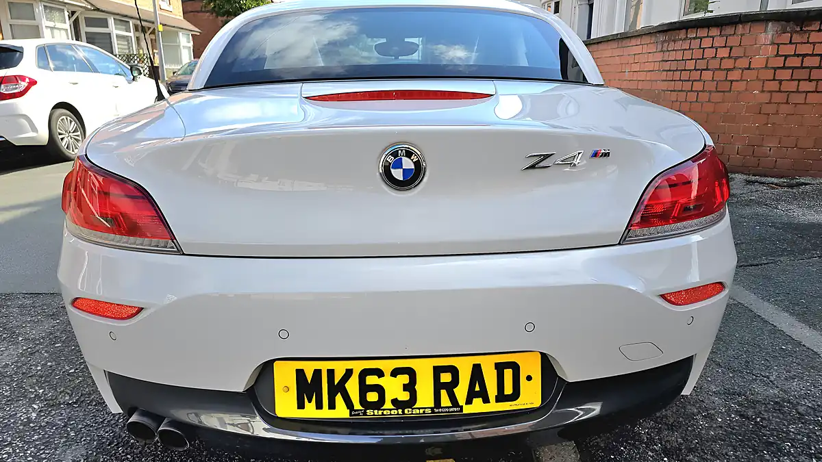 Used 2013 BMW Z4 M Sport Roadster White - Interior and Exterior details 4