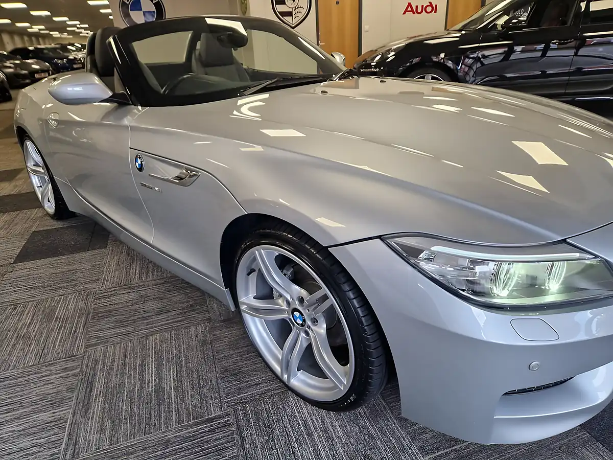 Used 2013 BMW Z4 M Sport Silver - Interior and Exterior details 12