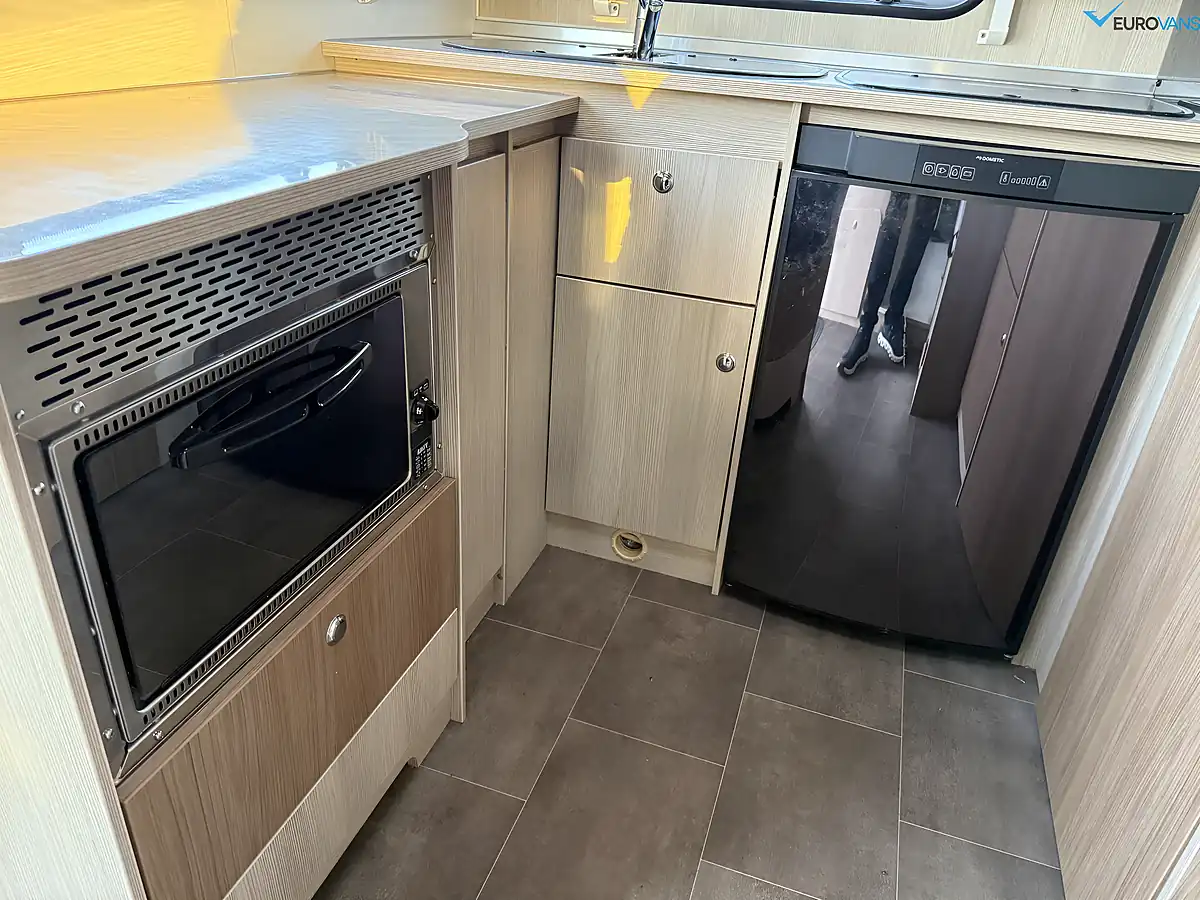 Used 2013 Burstner Ixeo Time 595 White - Interior and Exterior details 10