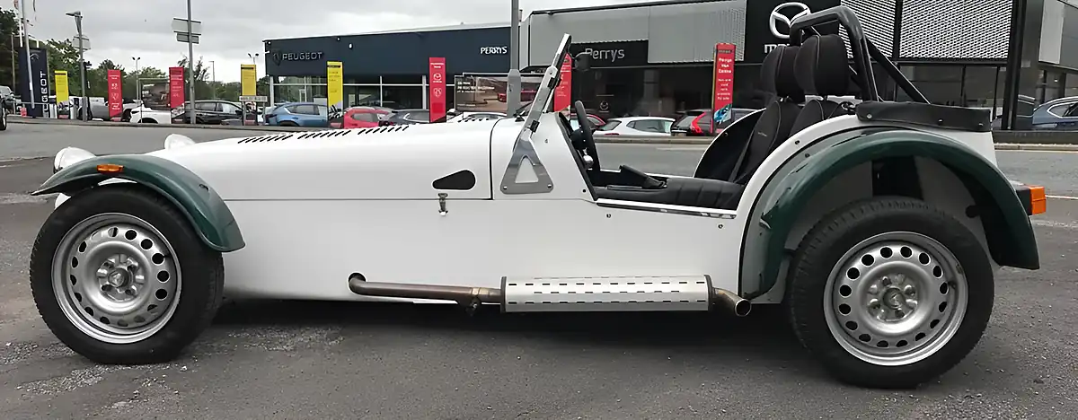 Used 2013 Caterham Seven 7S Powder White - Interior and Exterior details 4