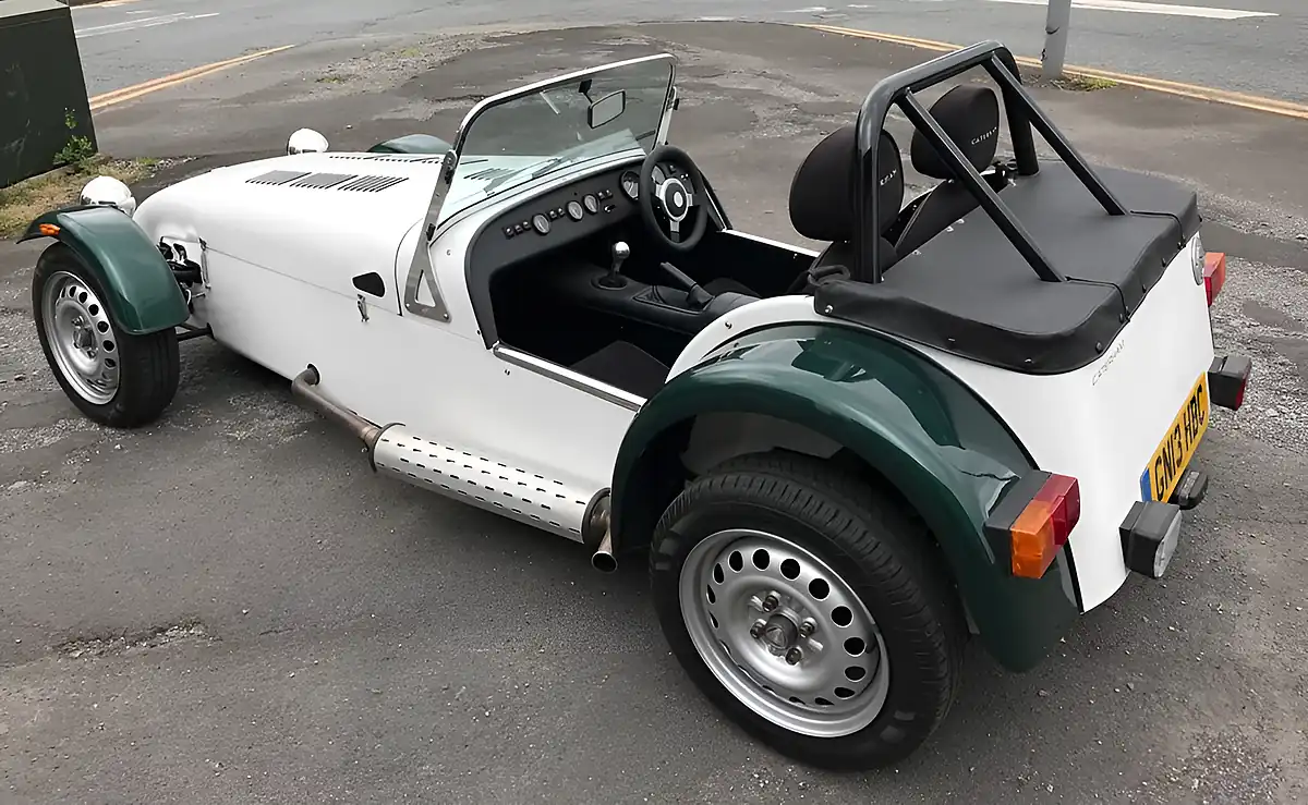 Used 2013 Caterham Seven 7S Powder White - Interior and Exterior details 6