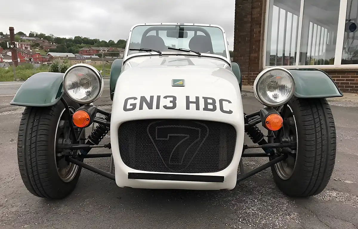 Used 2013 Caterham Seven 7S Powder White - Interior and Exterior details 7