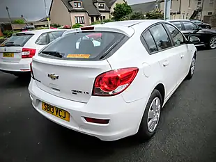 Used 2013 Chevrolet Cruze Lt White - Interior and Exterior details 7
