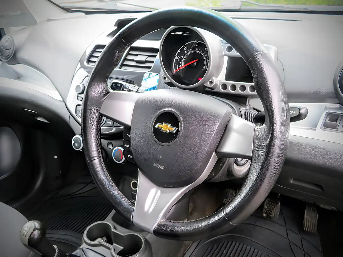 Used 2013 Chevrolet Spark Ltz Black - Interior and Exterior details 12