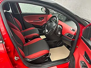 Used 2013 Chrysler Ypsilon Black&red Black - Interior and Exterior details 16