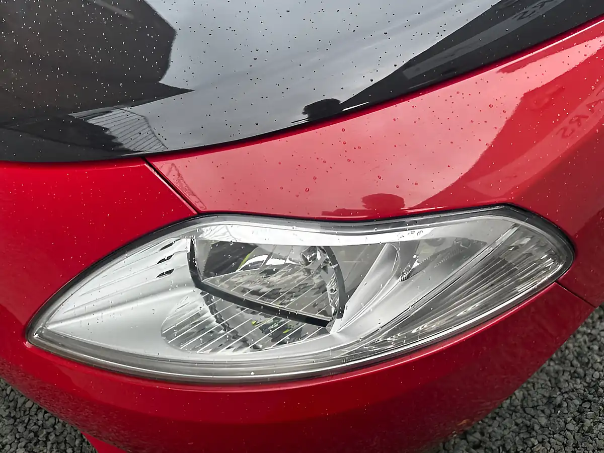 Used 2013 Chrysler Ypsilon Black&red Black - Interior and Exterior details 9