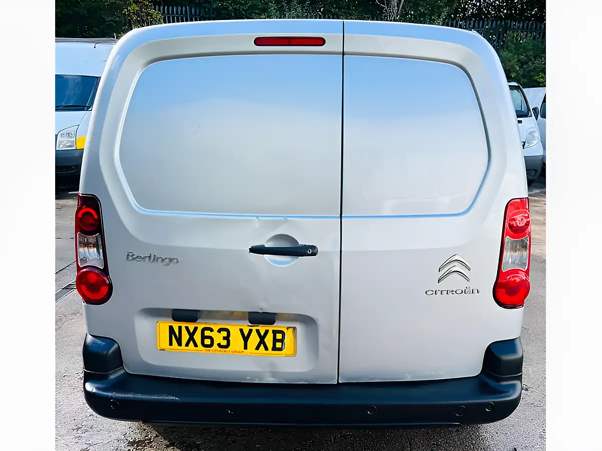 Used 2013 Citroen Berlingo 625 Enterprise Silver - Interior and Exterior details 7