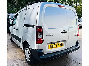 Used 2013 Citroen Berlingo 625 Enterprise Silver - Interior and Exterior details 8