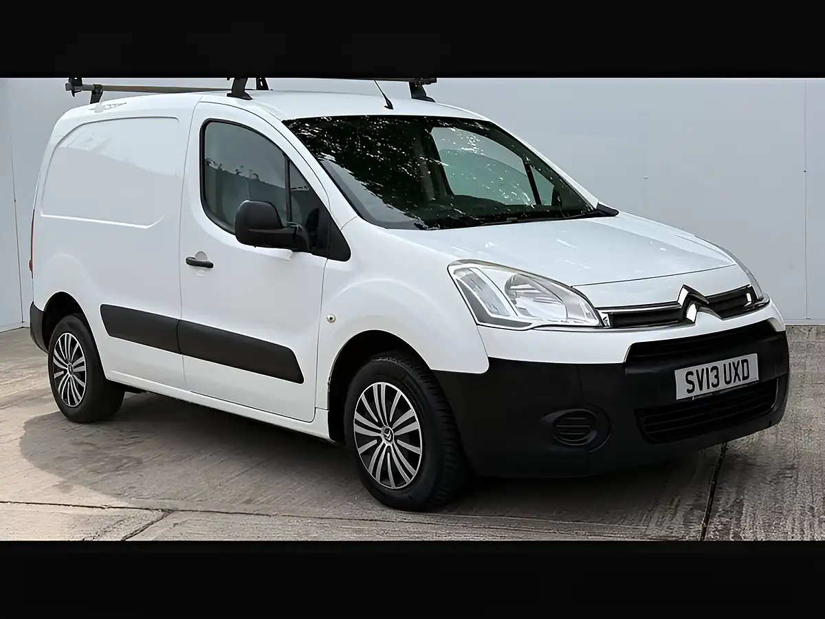 Used 2013 Citroen Berlingo 850 Enterprise White - Front View