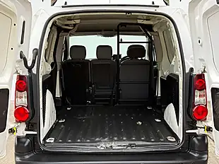 Used 2013 Citroen Berlingo 850 Enterprise White - Interior and Exterior details 10