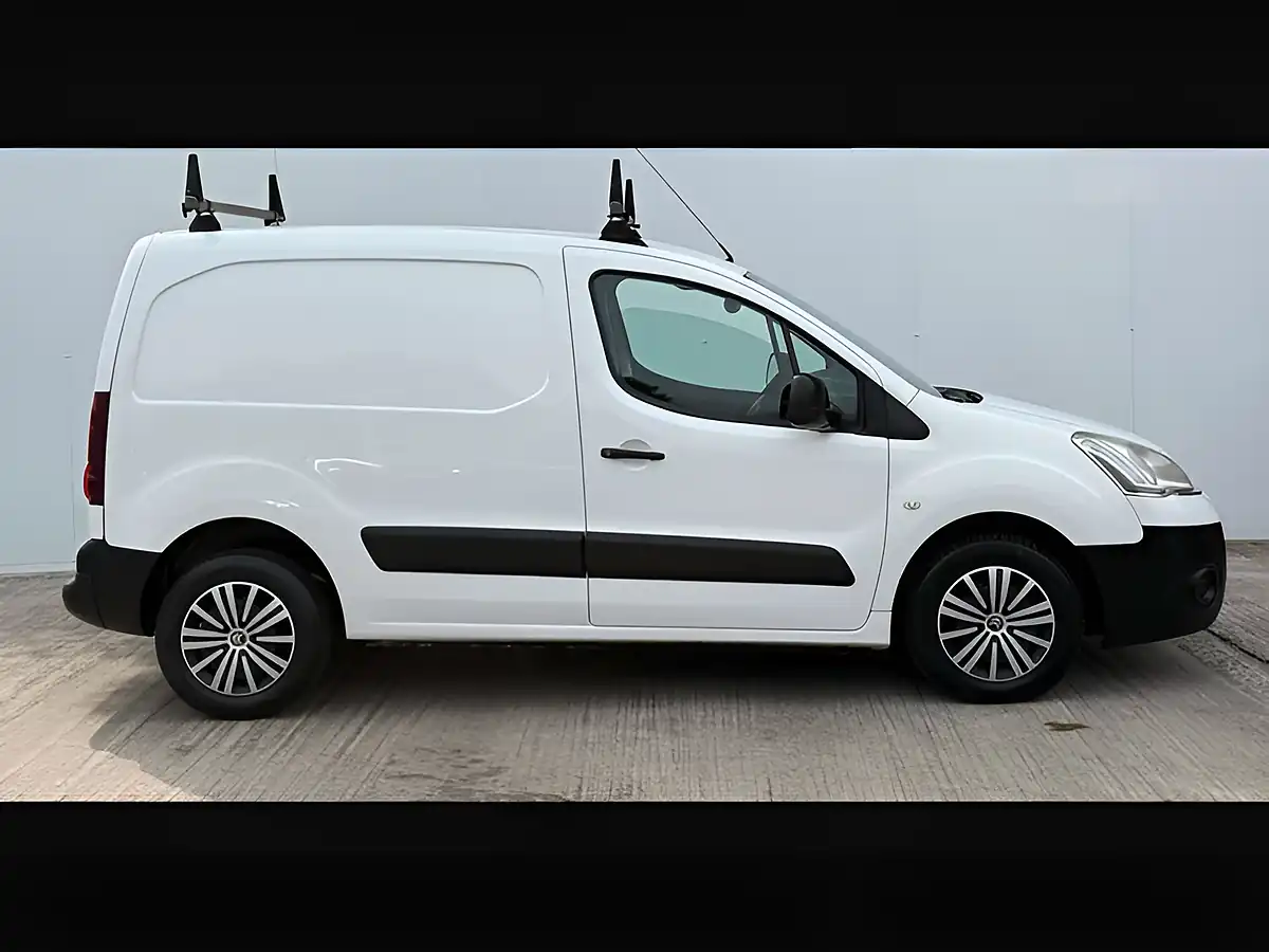 Used 2013 Citroen Berlingo 850 Enterprise White - Interior and Exterior details 2