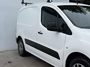 Used 2013 Citroen Berlingo 850 Enterprise White - Interior and Exterior details 7