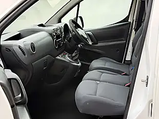 Used 2013 Citroen Berlingo 850 Enterprise White - Interior and Exterior details 8