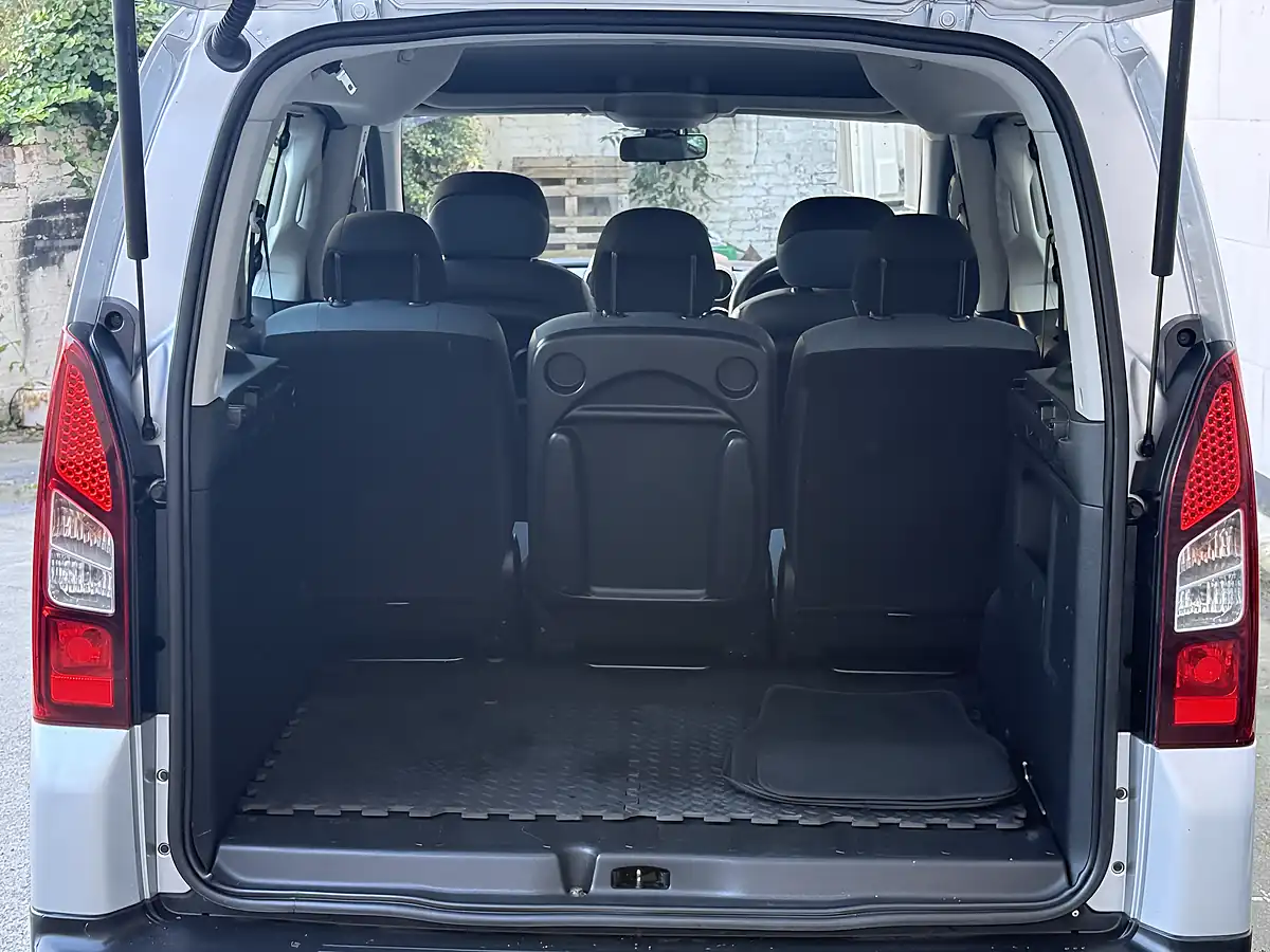 Used 2013 Citroen Berlingo Airdream Xtr Silver - Interior and Exterior details 10