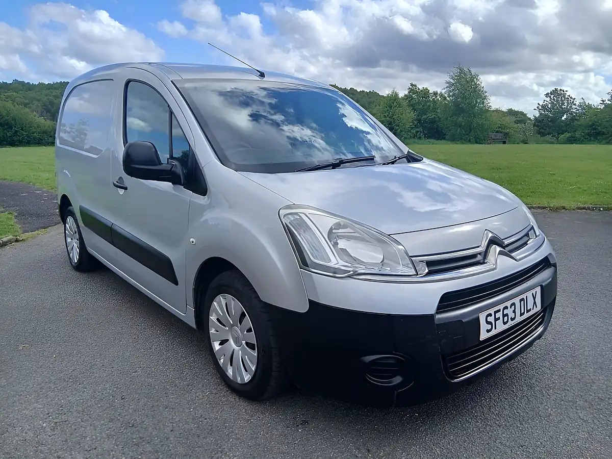 Used 2013 Citroen Berlingo Enterprise L1 Silver - Front View