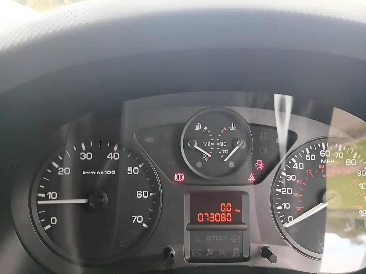 Used 2013 Citroen Berlingo Enterprise L1 Silver - Interior and Exterior details 14