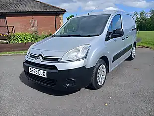 Used 2013 Citroen Berlingo Enterprise L1 Silver - Interior and Exterior details 4