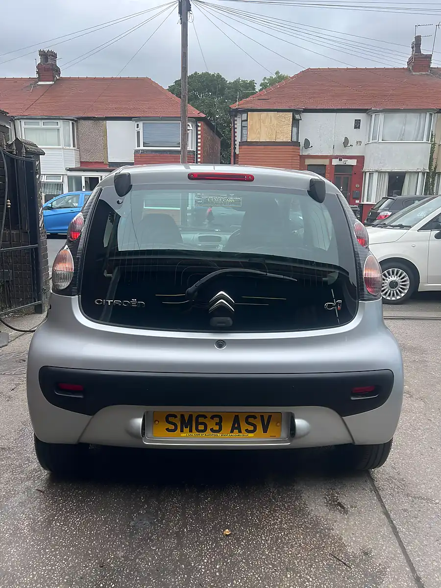Used 2013 Citroen C1 Flash Silver - Interior and Exterior details 11