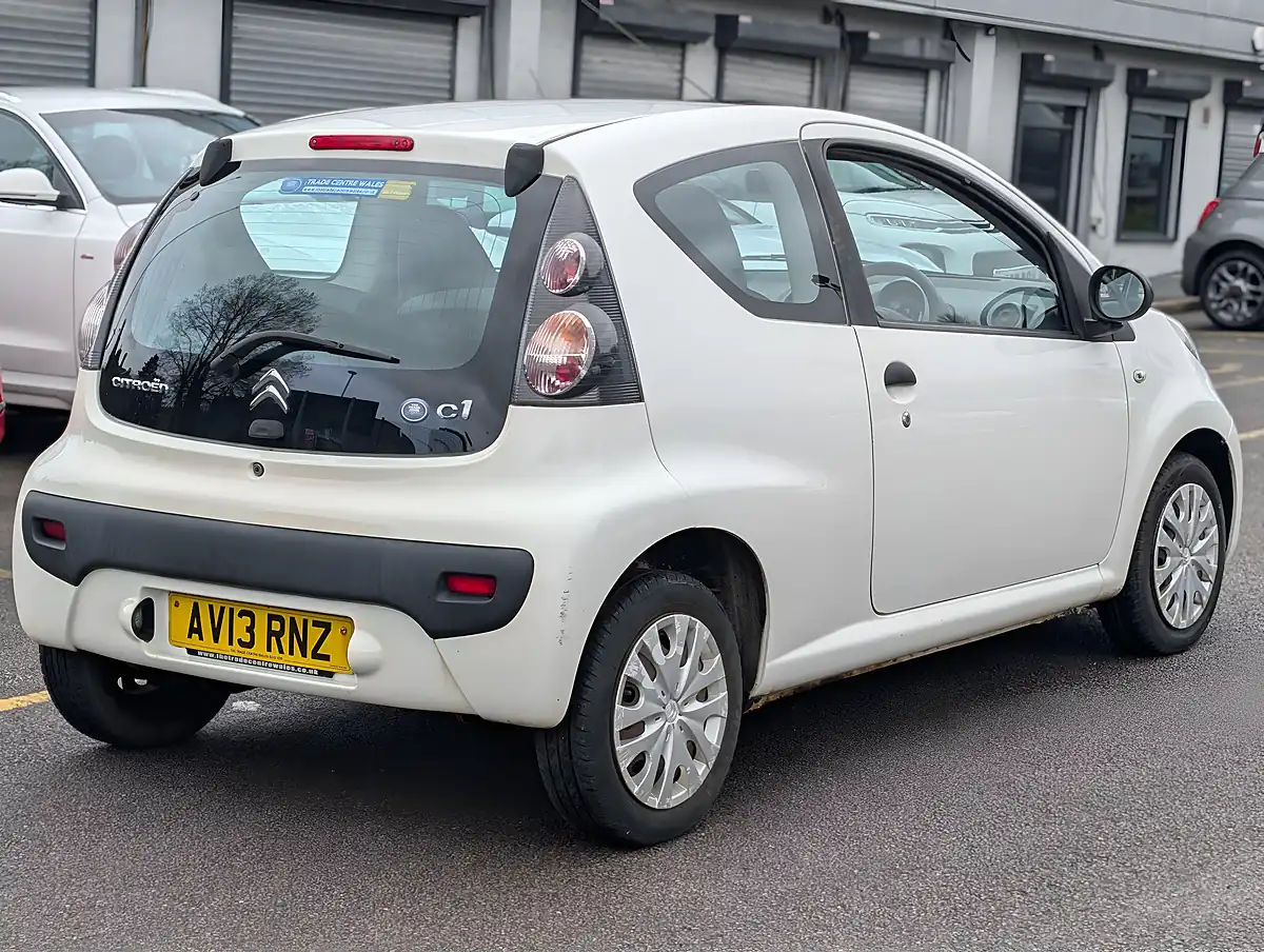 Used 2013 Citroen C1 Vt - Interior and Exterior details 8