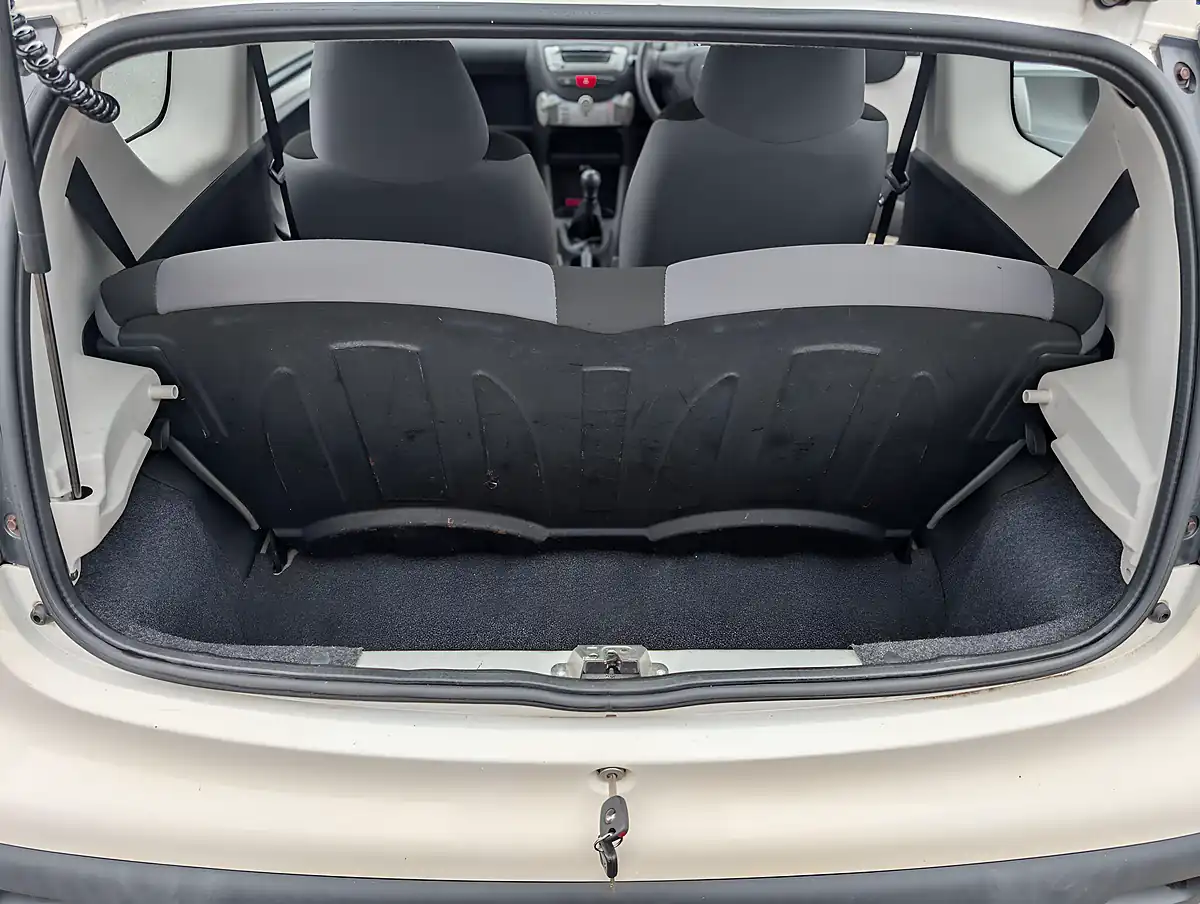 Used 2013 Citroen C1 Vt - Interior and Exterior details 9