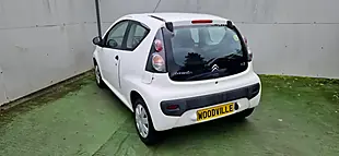 Used 2013 Citroen C1 Vt White - Interior and Exterior details 10