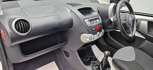 Used 2013 Citroen C1 Vt White - Interior and Exterior details 12