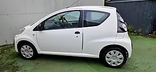 Used 2013 Citroen C1 Vt White - Interior and Exterior details 4