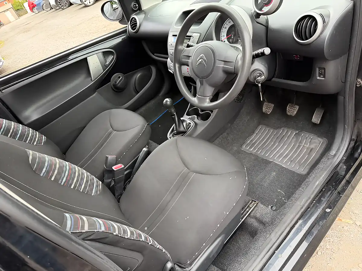 Used 2013 Citroen C1 Vtr Black - Interior and Exterior details 14