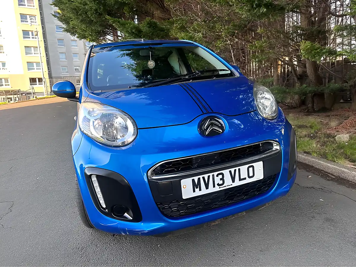 Used 2013 Citroën C1 Vtr Blue - Interior and Exterior details 4