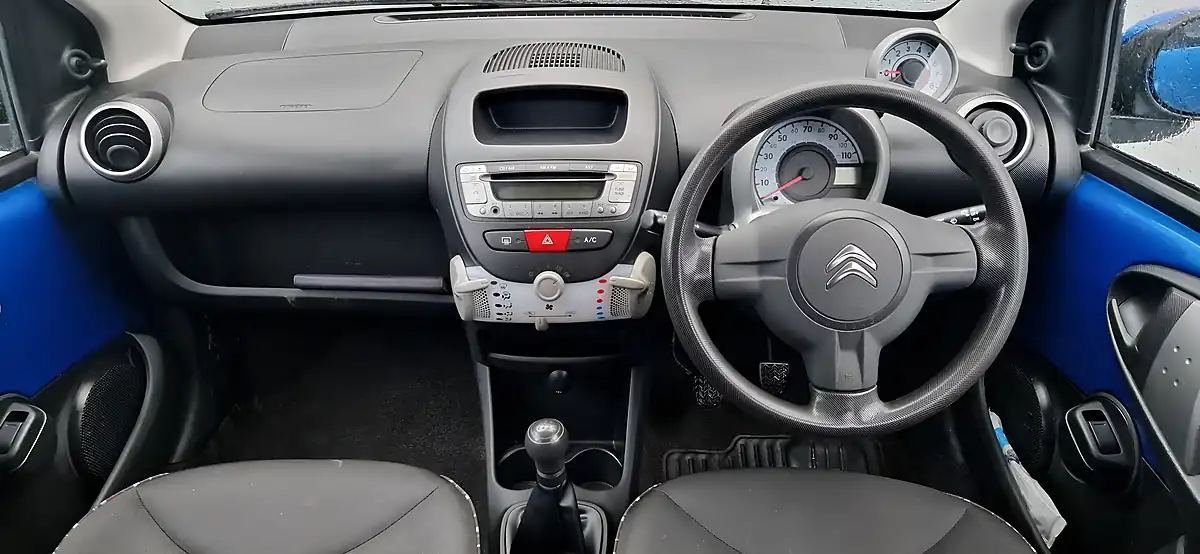 Used 2013 Citroen C1 Vtr Blue - Interior and Exterior details 11