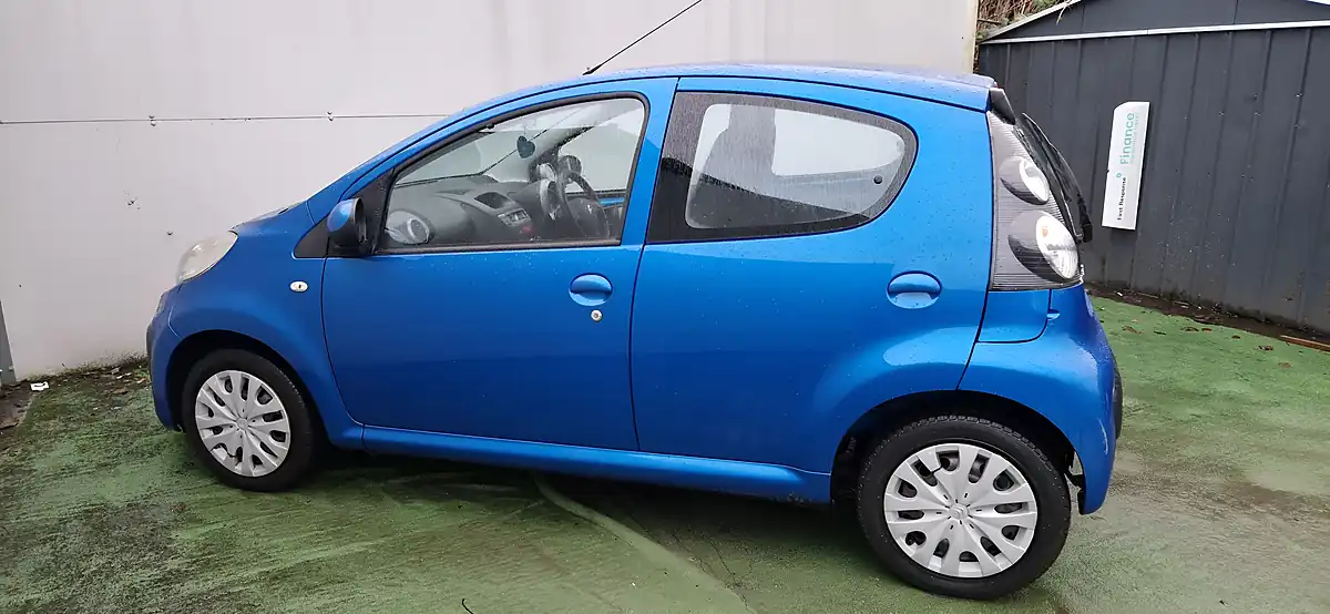 Used 2013 Citroen C1 Vtr Blue - Interior and Exterior details 6