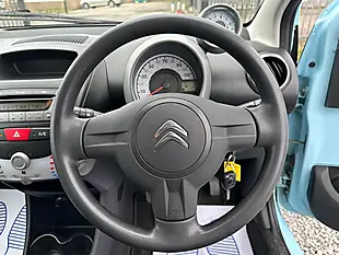 Used 2013 Citroen C1 Vtr Blue - Interior and Exterior details 11