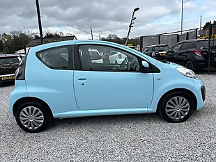 Used 2013 Citroen C1 Vtr Blue - Interior and Exterior details 5