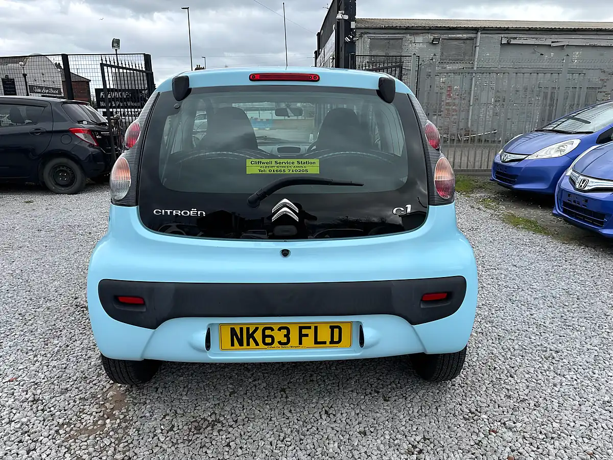 Used 2013 Citroen C1 Vtr Blue - Interior and Exterior details 7