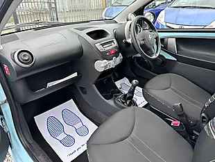 Used 2013 Citroen C1 Vtr Blue - Interior and Exterior details 9