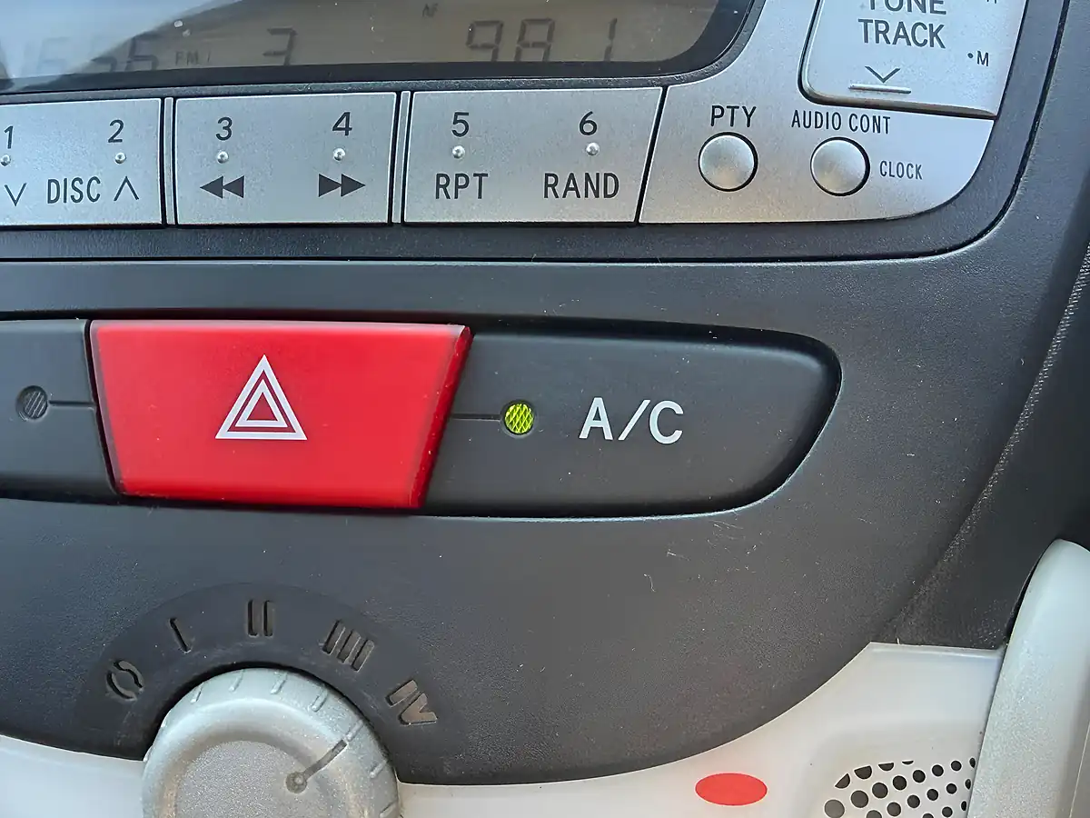 Used 2013 Citroen C1 Vtr Red - Interior and Exterior details 12