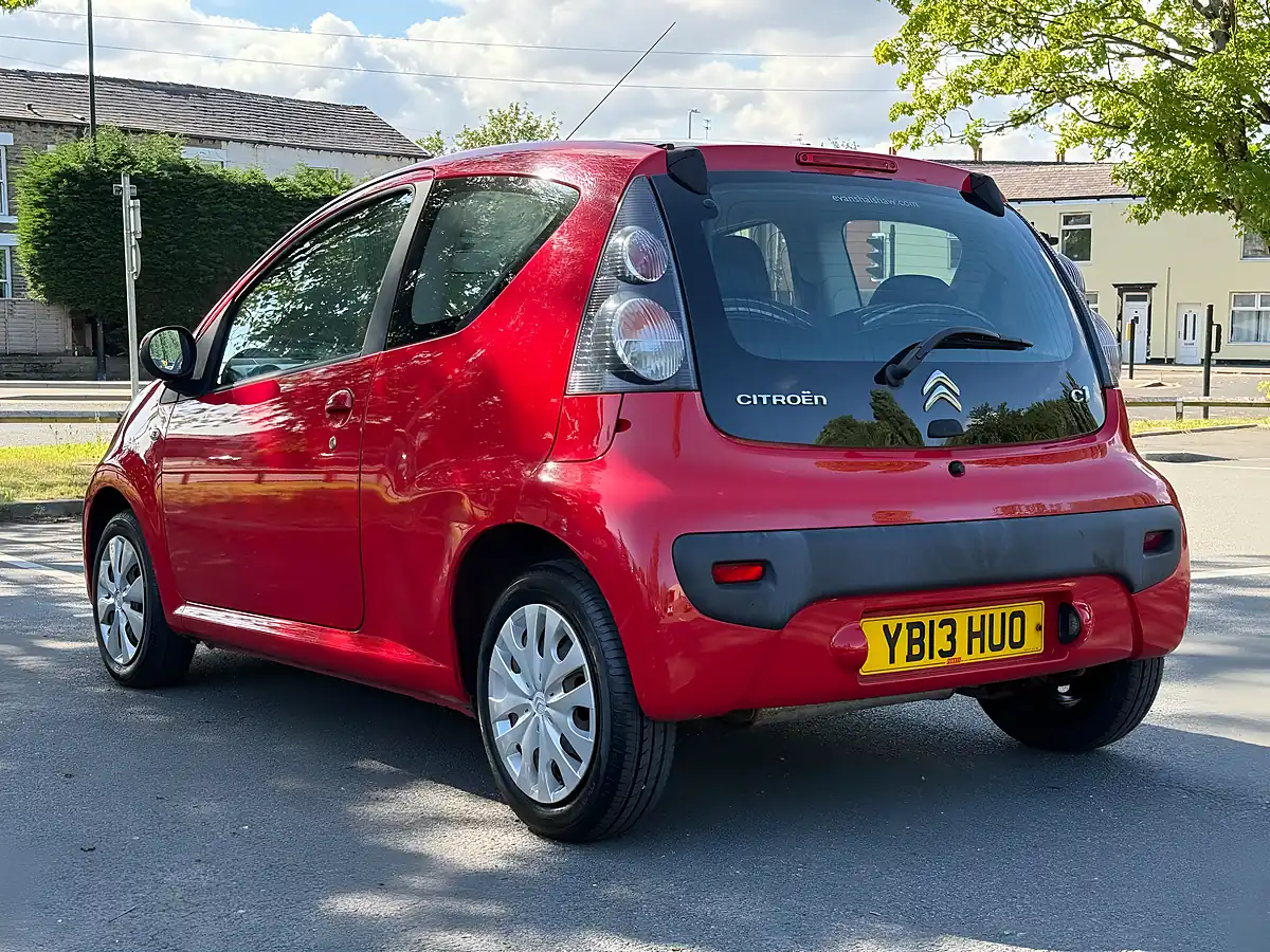 Used 2013 Citroen C1 Vtr Red - Interior and Exterior details 5