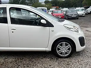 Used 2013 Citroen C1 Vtr White - Interior and Exterior details 10